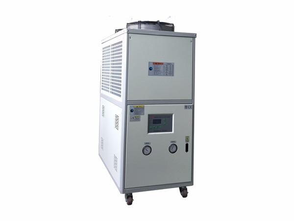 模溫機(jī)在風(fēng)電齒輪箱齒輪滲氮處理的溫控精準(zhǔn)化